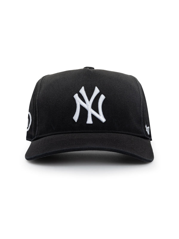 NY Yankees Sunfaded Hitch