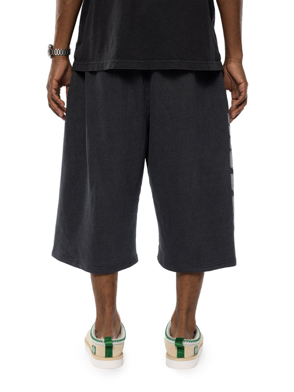 Hidden Tech Capri Sweatshort