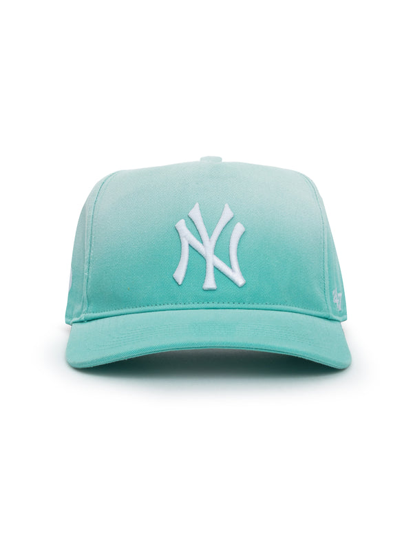 NY Yankees Sunfaded Hitch
